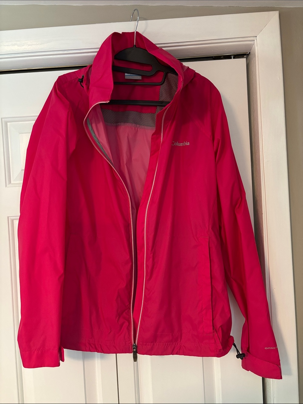 Columbia Women's Hot Pink Hooded Rain Jacket